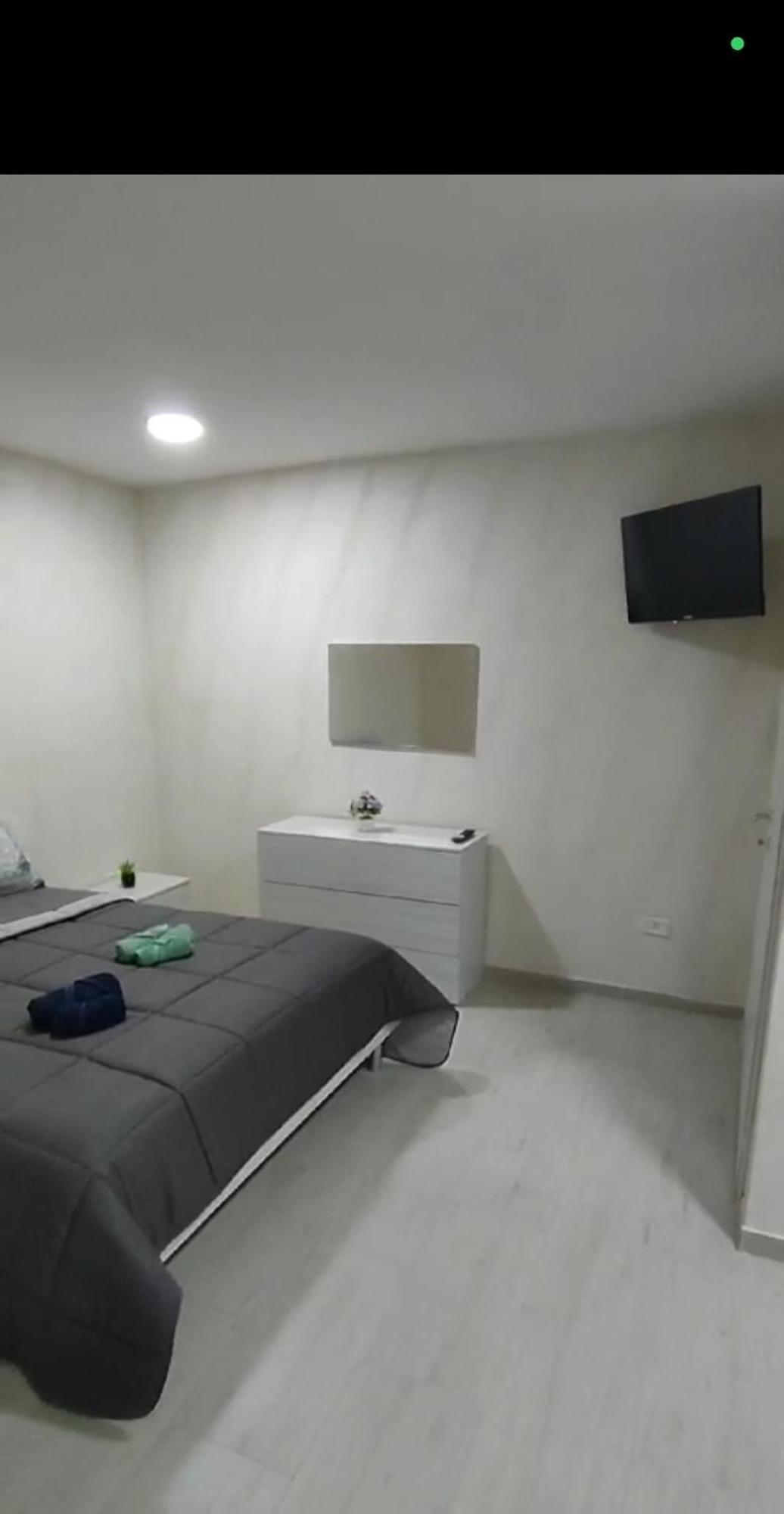 Al Civico 13 Apartment ฟอจเจีย ภายนอก รูปภาพ